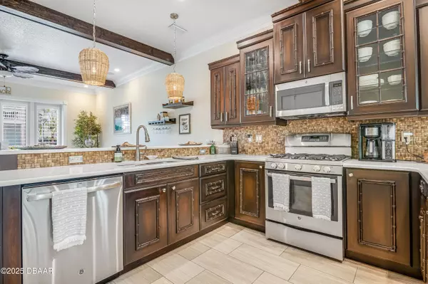 New Smyrna Beach, FL 32169,13 Old Feger DR