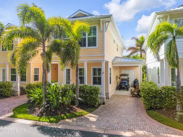 13 Old Feger DR, New Smyrna Beach, FL 32169