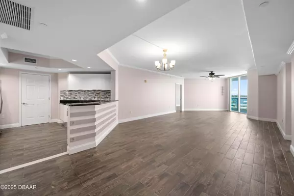 Holly Hill, FL 32117,241 Riverside DR #704