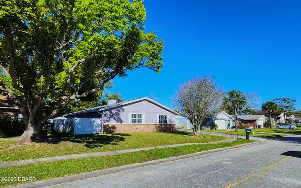 Daytona Beach, FL 32119,1659 Shangri La DR