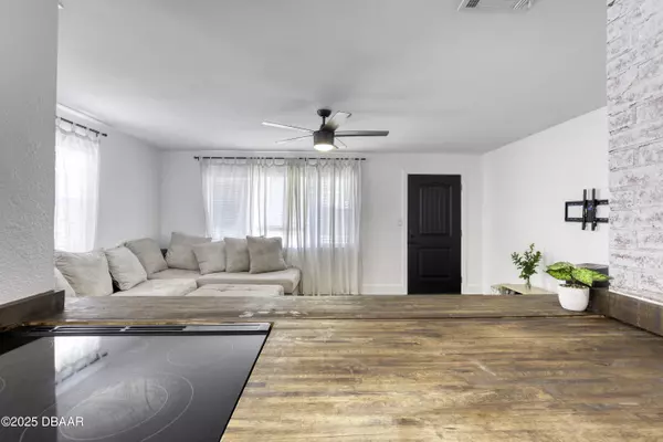 Holly Hill, FL 32117,1530 Daytona AVE