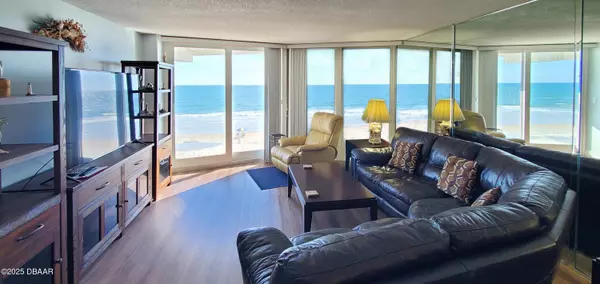 Daytona Beach Shores, FL 32118,3555 Atlantic AVE #203