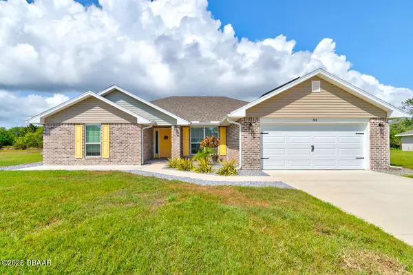 208 Lagoon Mist CT, Oak Hill, FL 32759
