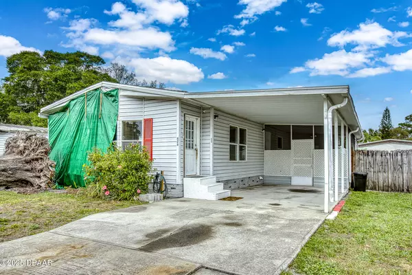 426 Leslie DR, Port Orange, FL 32127