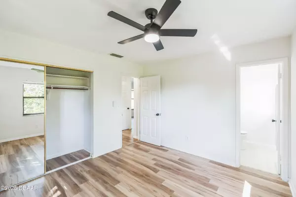 Deltona, FL 32725,1171 Saxon BLVD