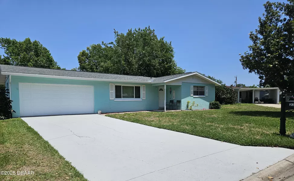 2329 Oriole LN, South Daytona, FL 32119