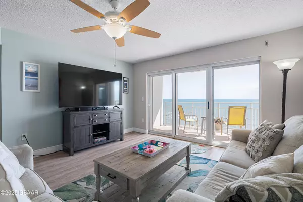 Daytona Beach Shores, FL 32118,2967 Atlantic AVE #1404