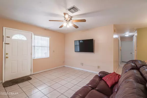 Deltona, FL 32725,913 Merrimac ST