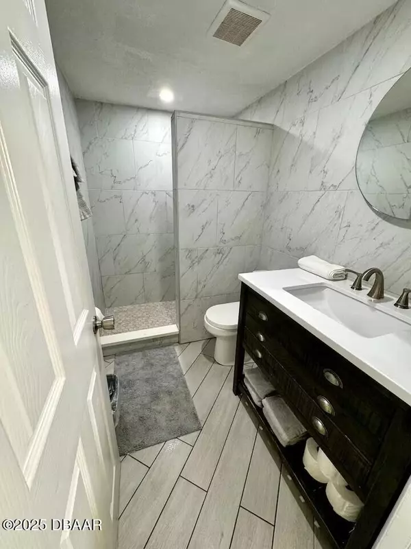 Daytona Beach, FL 32118,2301 Atlantic AVE #321