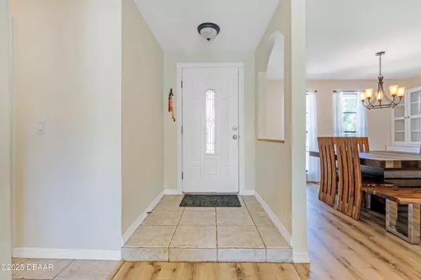 Port Orange, FL 32127,960 Tall Pine DR