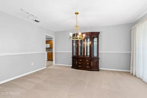 Sorrento, FL 32776,32030 Dewberry LN