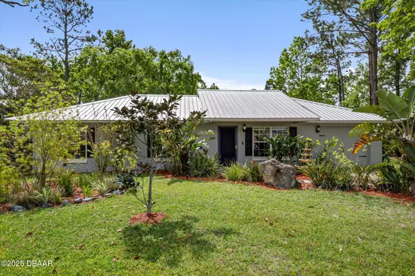 16 Powder Hill LN, Palm Coast, FL 32164
