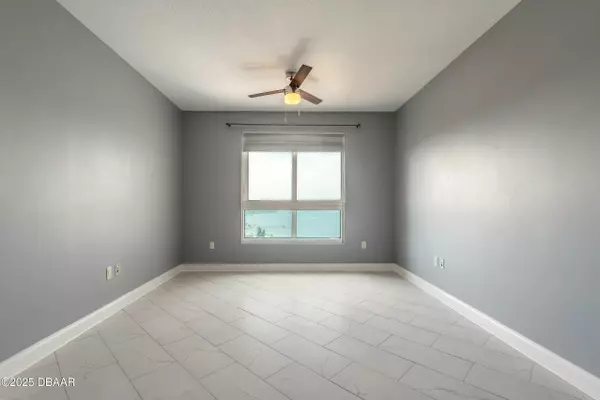 Holly Hill, FL 32117,241 Riverside DR #2110