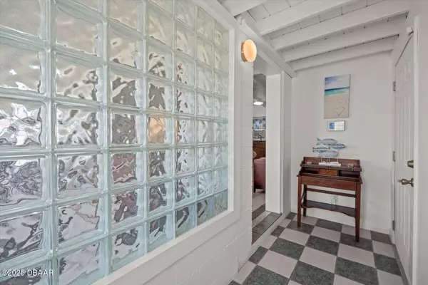 Ormond Beach, FL 32176,14 Essex DR
