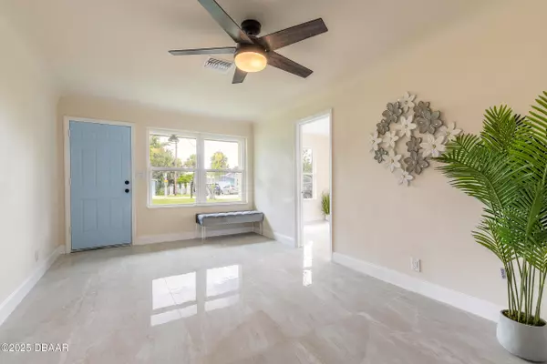 Holly Hill, FL 32117,1135 Holly AVE