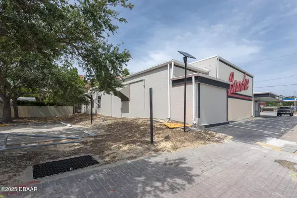 Daytona Beach, FL 32118,133 Main ST