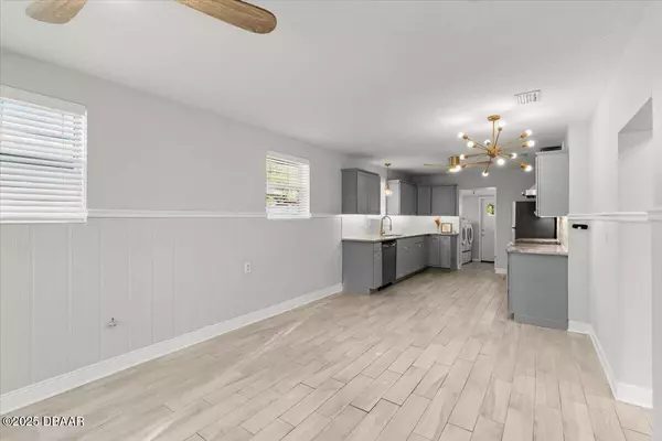 Holly Hill, FL 32117,825 Magnolia AVE