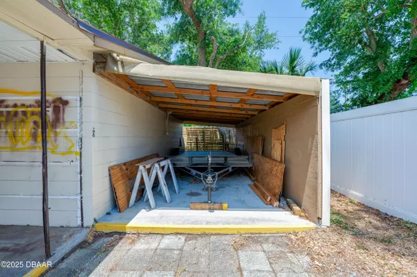 South Daytona, FL 32119,2100 Nova RD