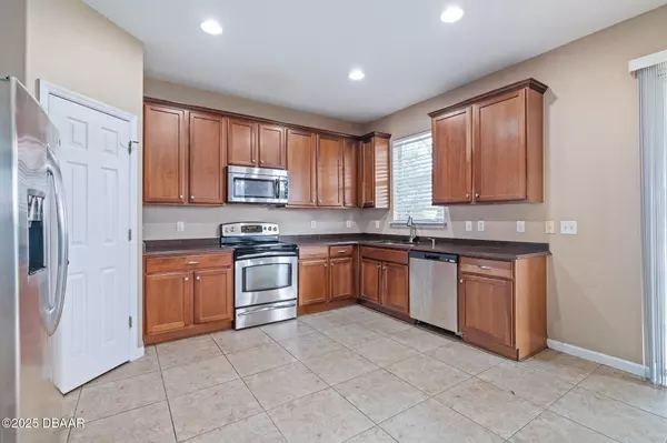 Port Orange, FL 32128,1929 Cove Point RD