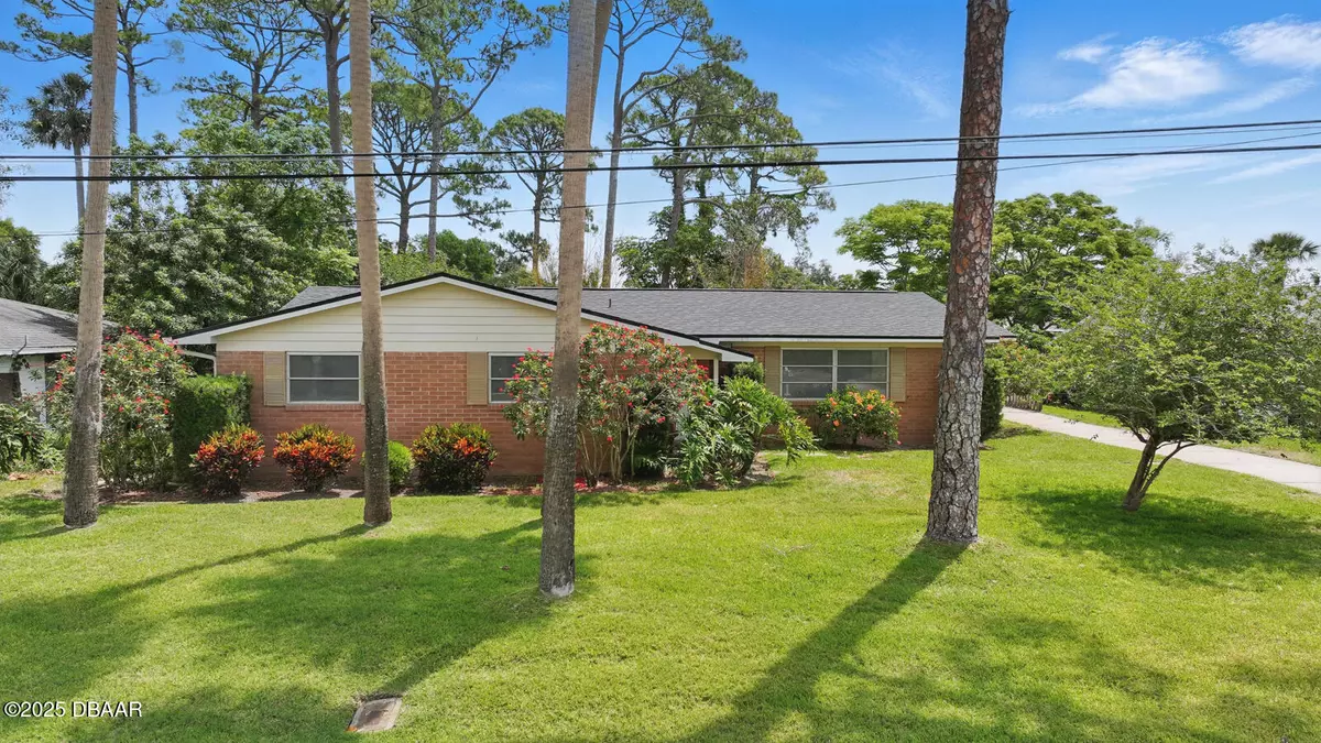 New Smyrna Beach, FL 32168,44 Fairway CIR