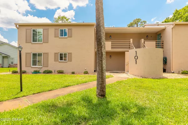 Daytona Beach, FL 32119,101 Bob White CT #1