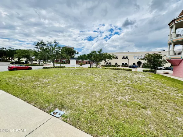 Daytona Beach, FL 32114,147 Magnolia AVE