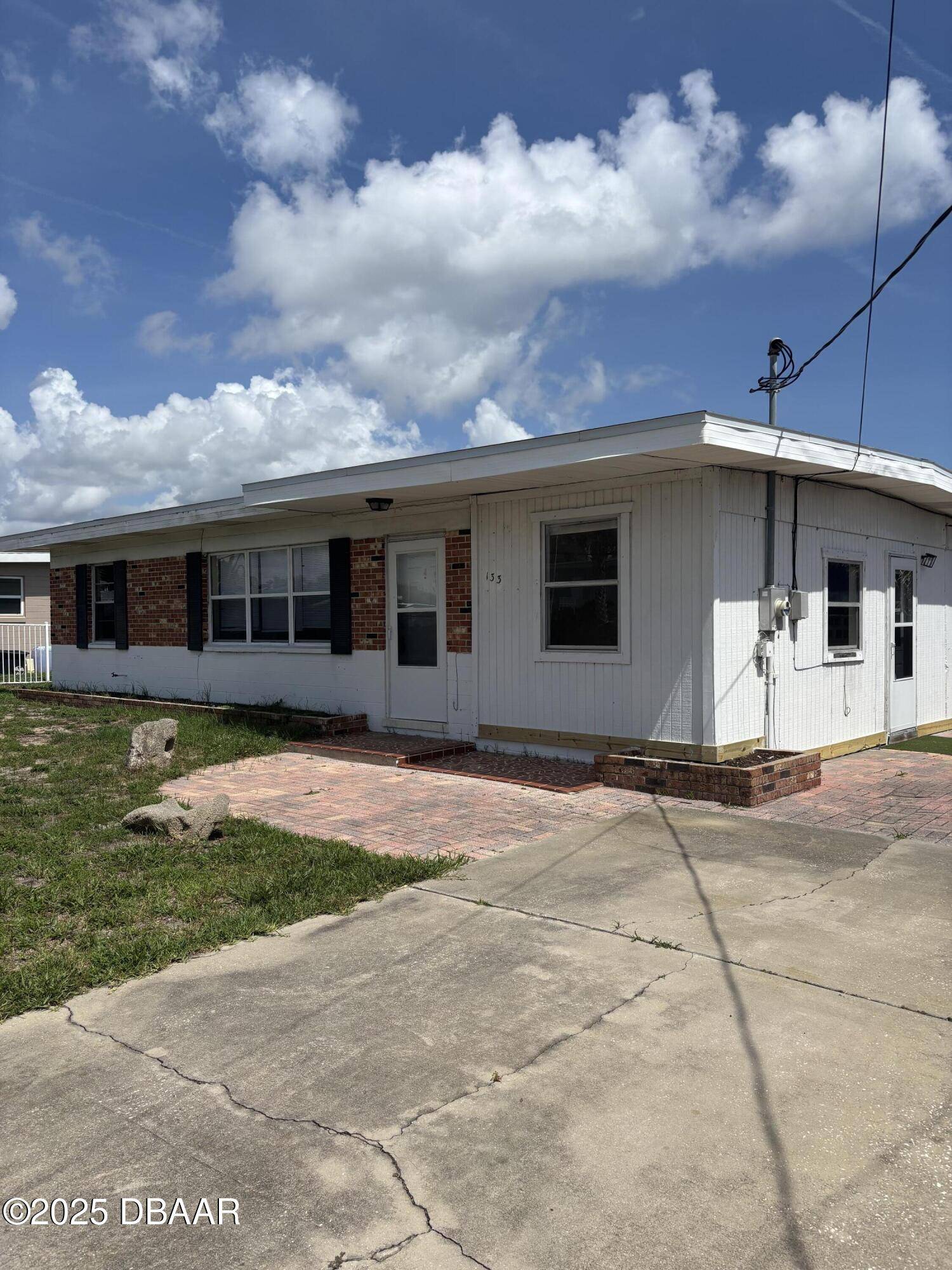 Daytona Beach Shores, FL 32118,133 Bridgeport RD