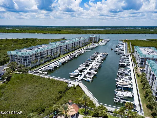 Ponce Inlet, FL 32127,4620 Riverwalk Village CT #7306