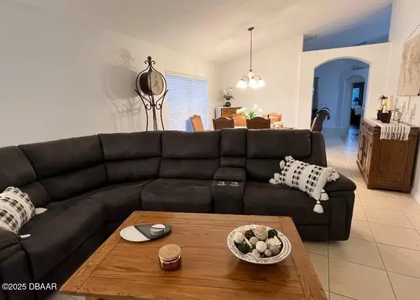 Deltona, FL 32725,3348 Heath DR