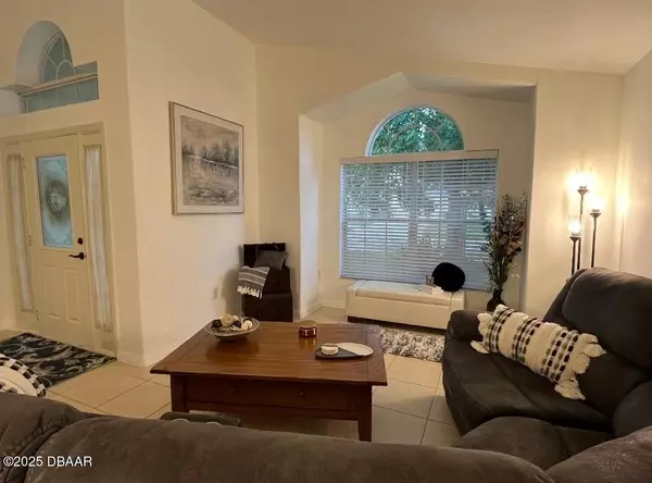 Deltona, FL 32725,3348 Heath DR