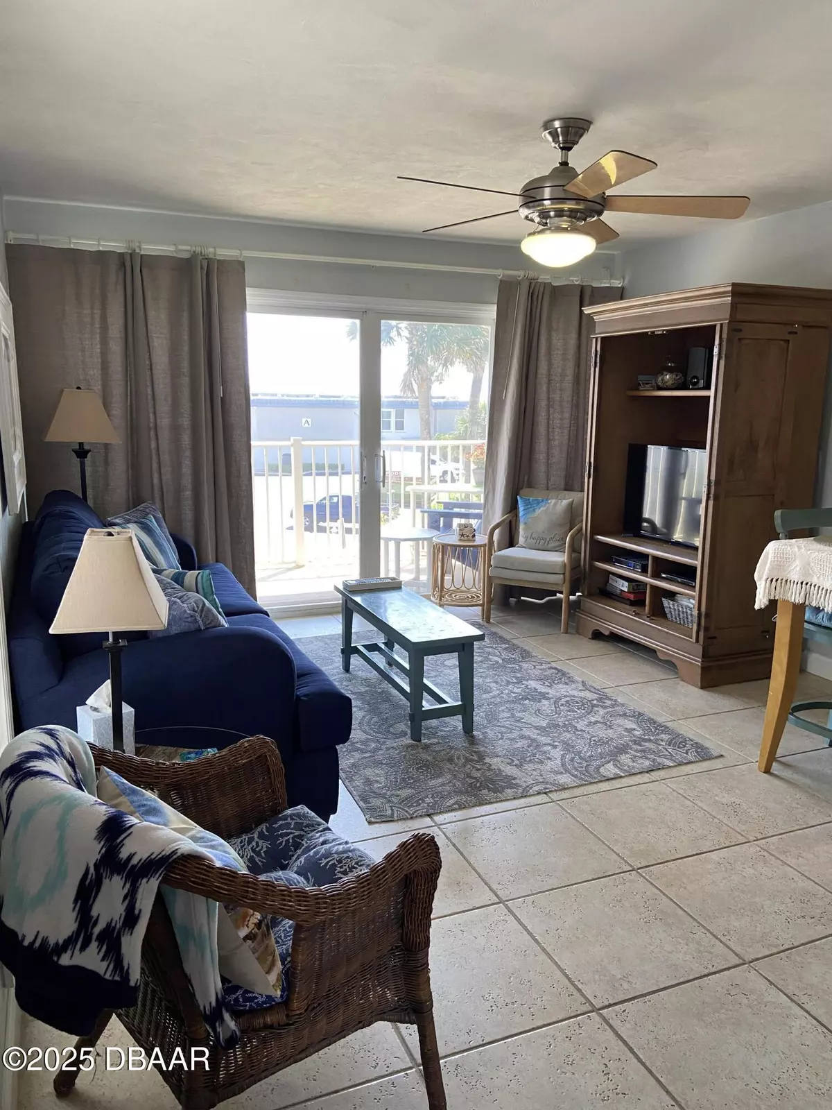 New Smyrna Beach, FL 32169,4849 Saxon #C201