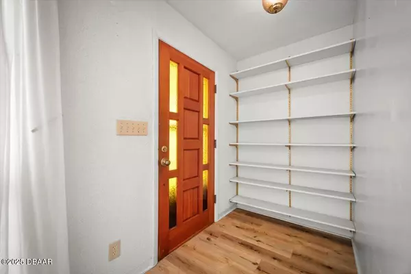 Daytona Beach, FL 32117,1432 Cadillac DR