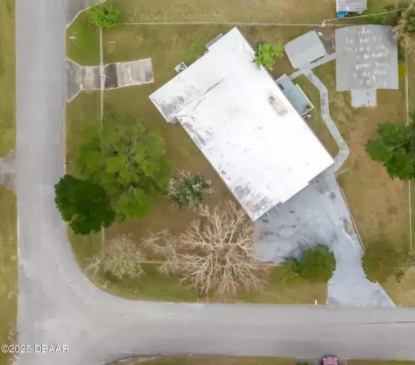 Oak Hill, FL 32759,160 Center ST