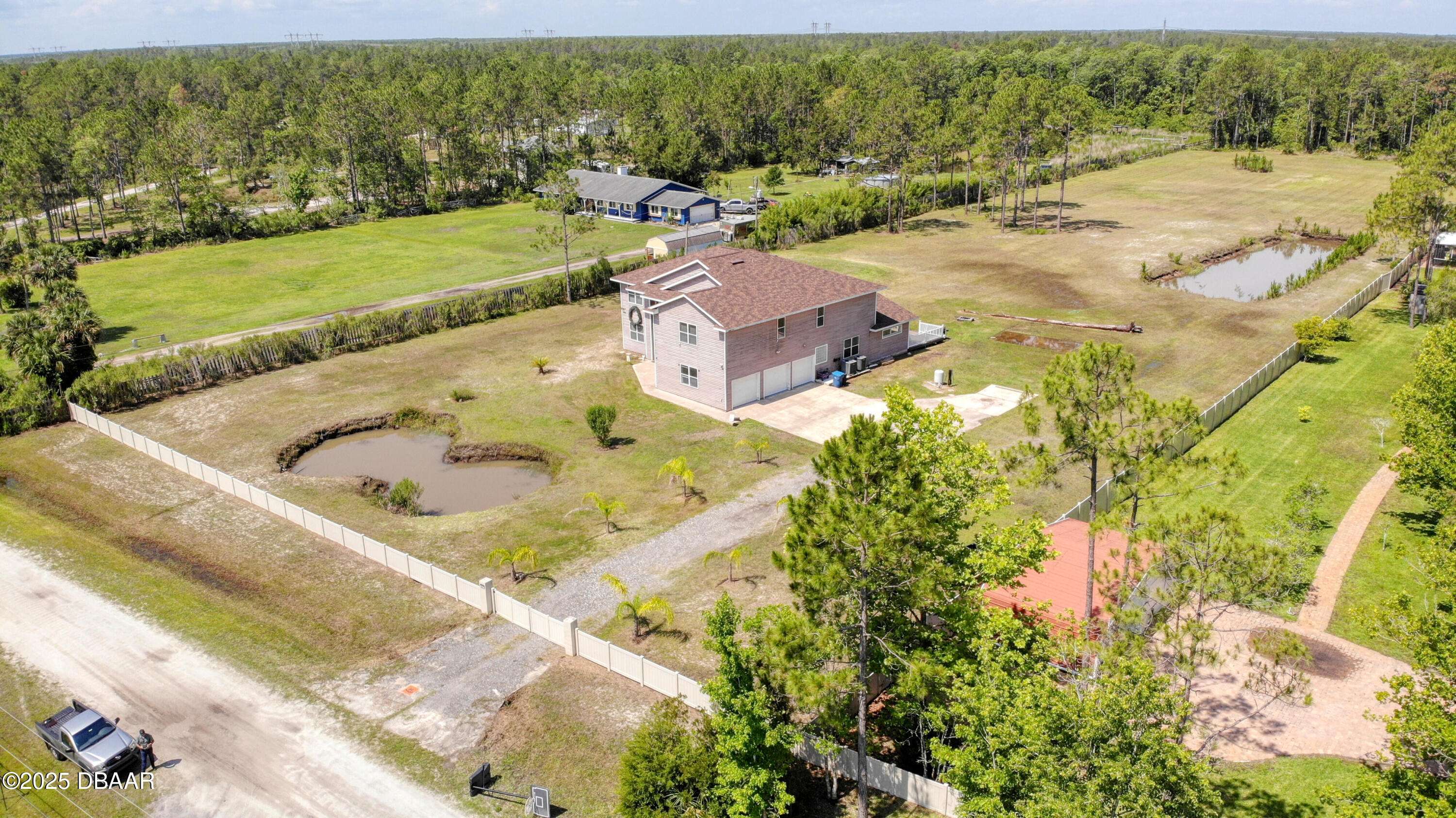Ormond Beach, FL 32174,457 Juniper LN