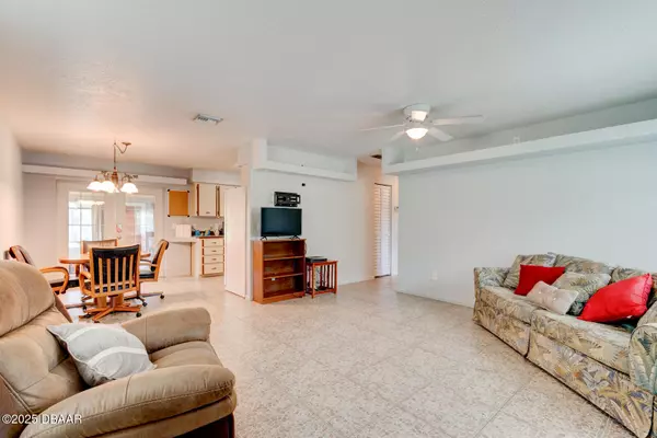 Oak Hill, FL 32759,130 Gaines ST