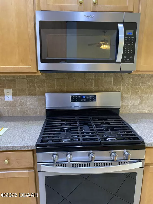 Deland, FL 32724,174 Birchmont DR