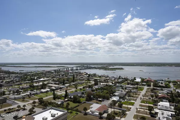 Daytona Beach Shores, FL 32118,3311 ATLANTIC AVE #602