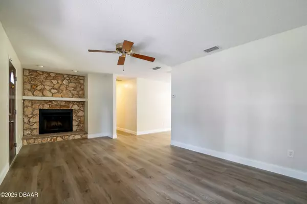 Ormond Beach, FL 32174,170 Dix AVE