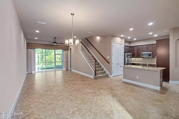 Ormond Beach, FL 32174,829 Pinewood DR