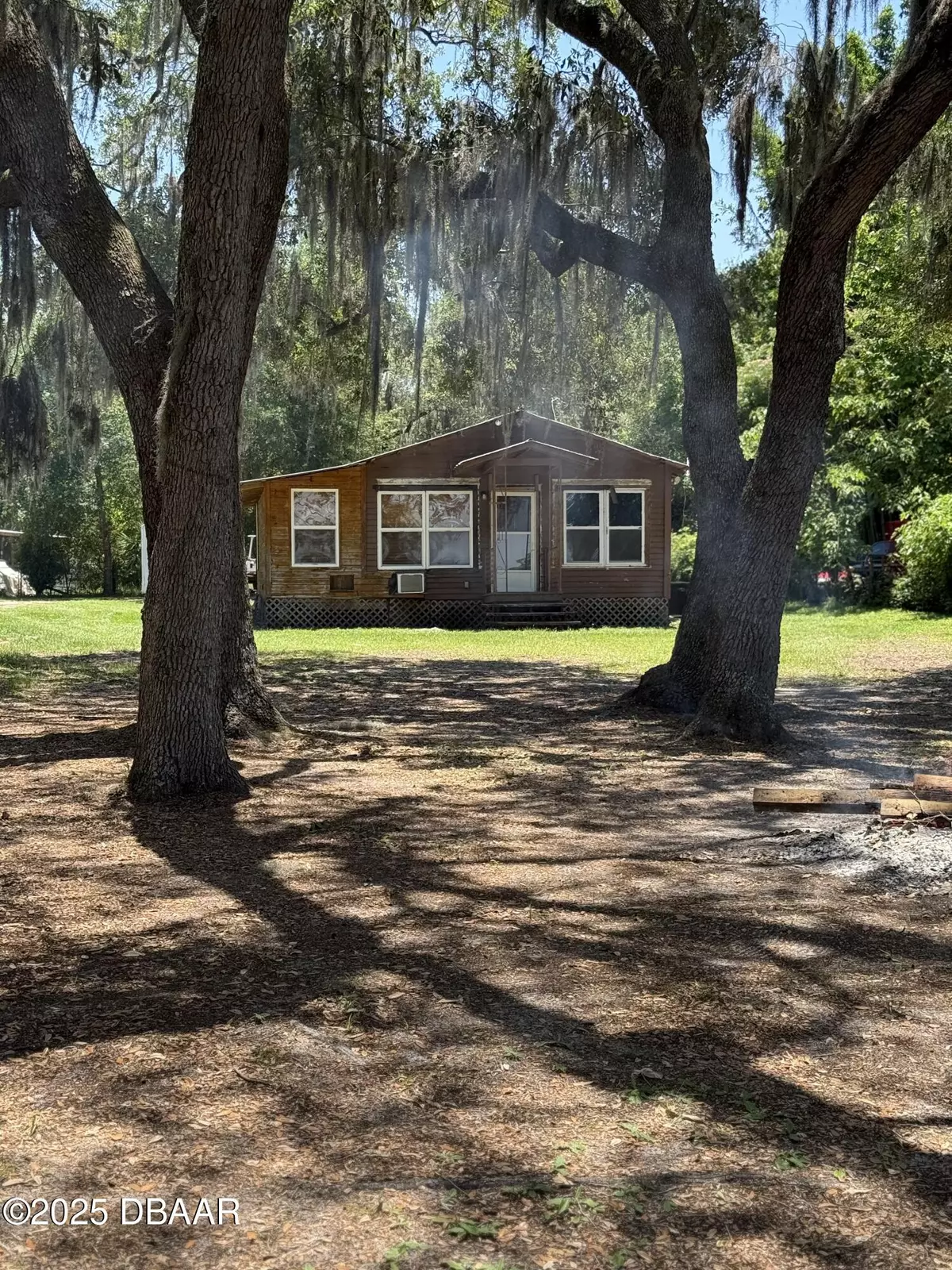 Salt Springs, FL 32134,25135 133rd LN
