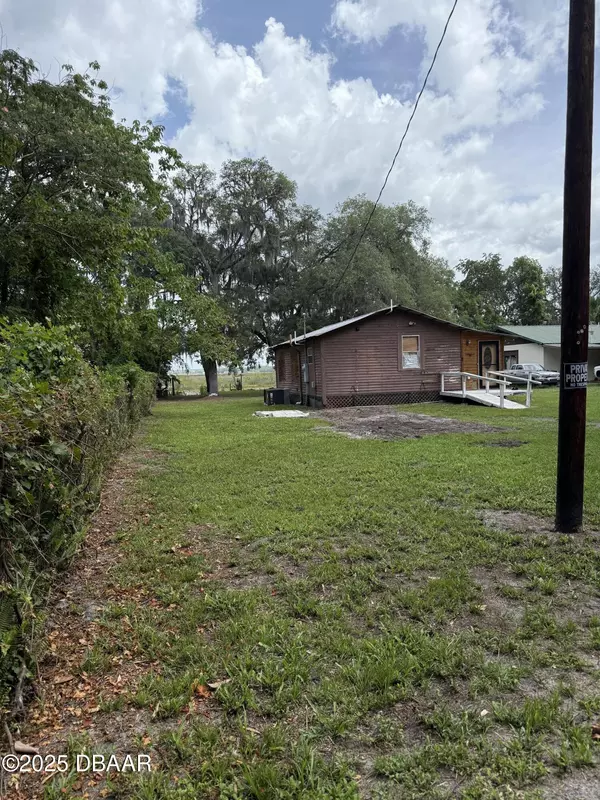 Salt Springs, FL 32134,25135 133rd LN