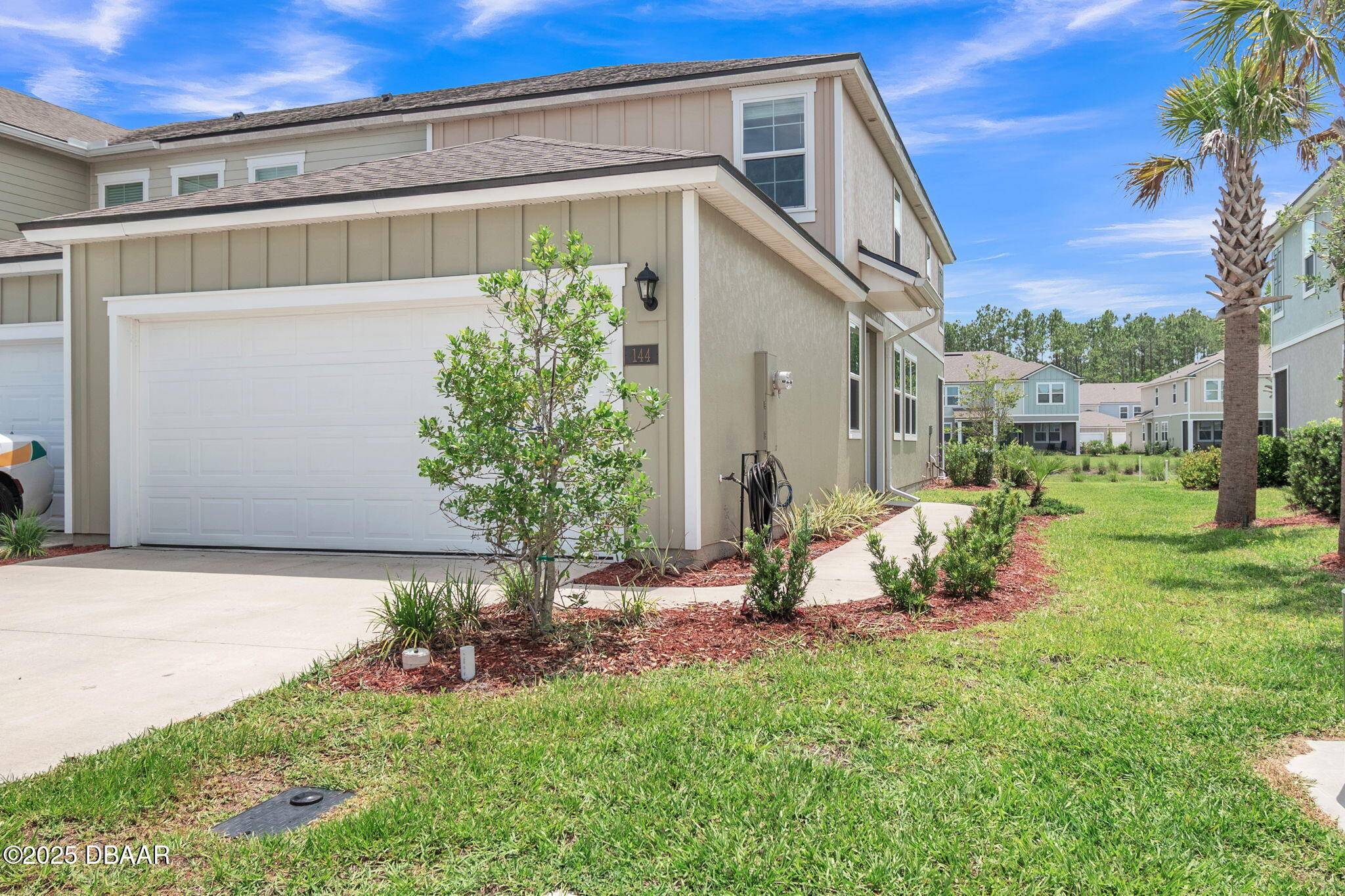 144 Redbud RD, Palm Coast, FL 32137