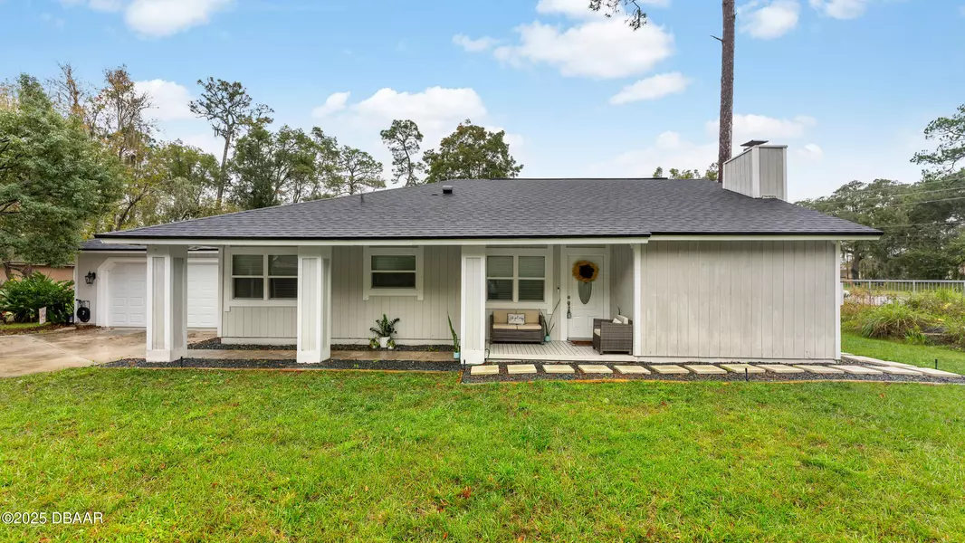 64 Ravenwood CT, Ormond Beach, FL 32174