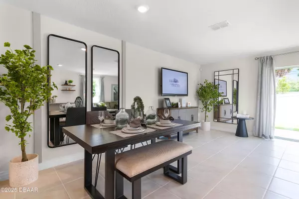 Holly Hill, FL 32117,525 Zinfandel DR