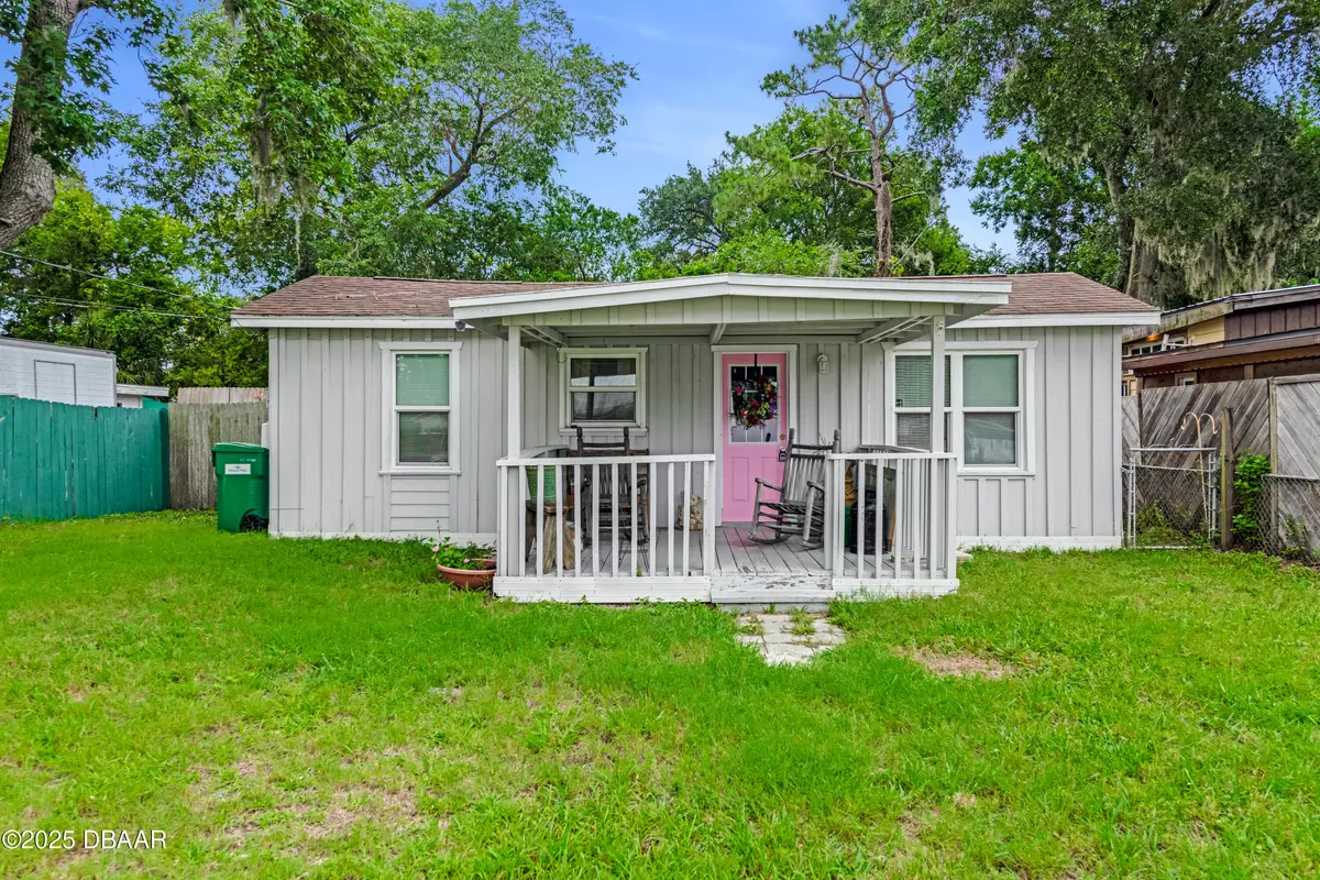Holly Hill, FL 32117,837 May AVE
