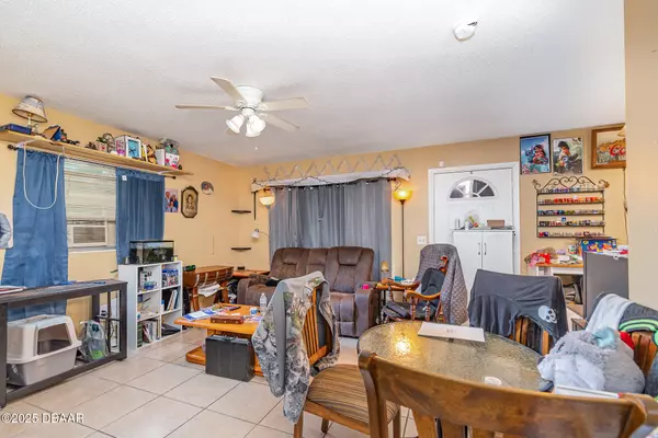 Deland, FL 32720,205 Division ST