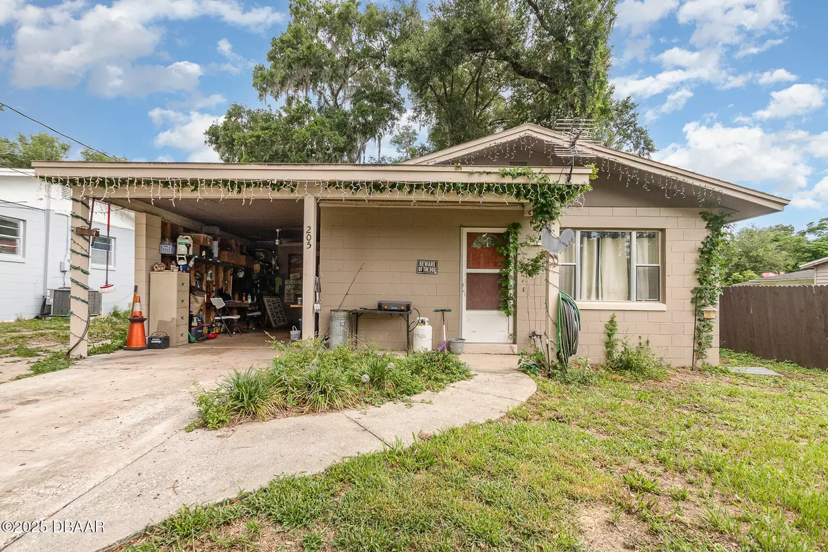 Deland, FL 32720,205 Division ST