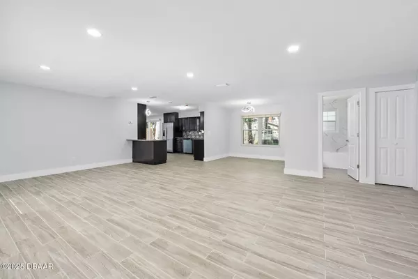 Holly Hill, FL 32117,1011 Indian Oaks