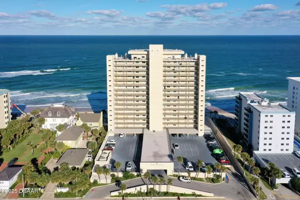 Ormond Beach, FL 32176,89 Atlantic AVE #1004