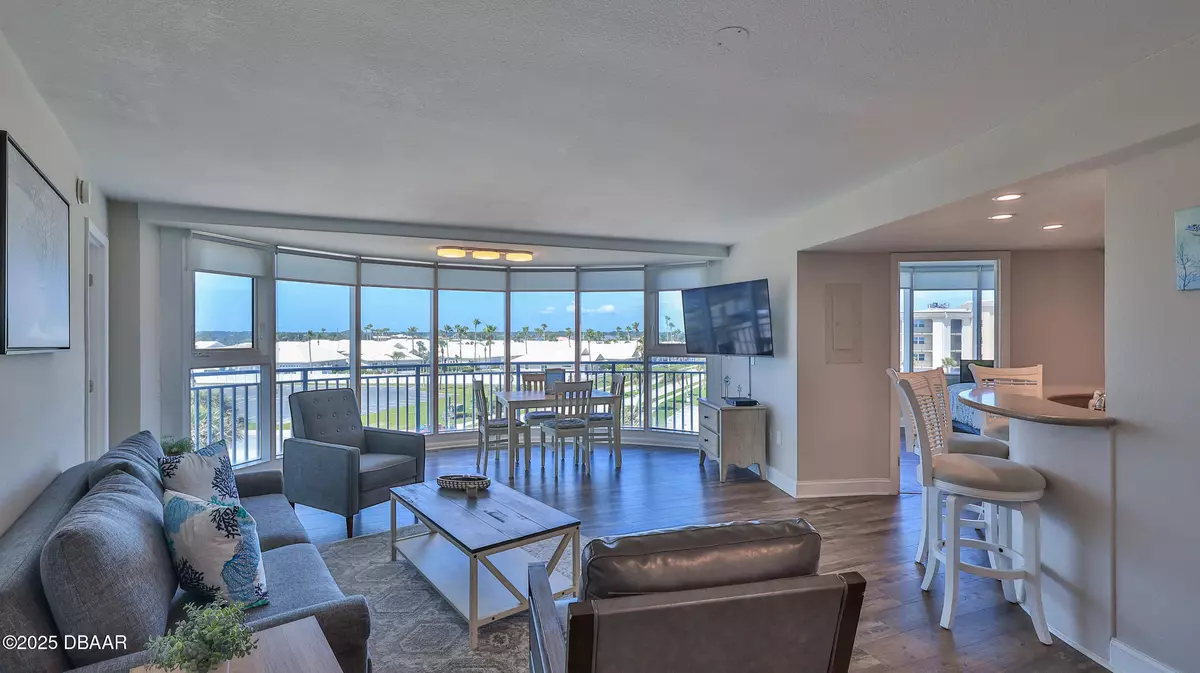 Daytona Beach, FL 32118,2625 Atlantic AVE #5SW